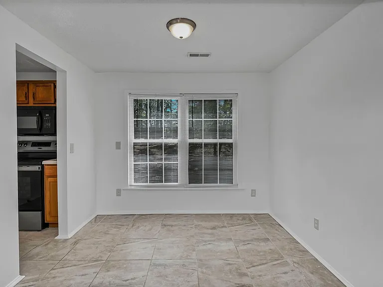 220 N Donar Dr — Photo 21