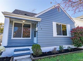 775 White Ave, Lincoln Park, MI