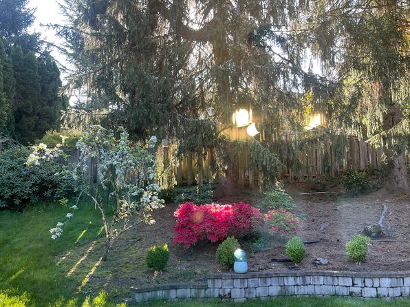 (undisclosed Address)