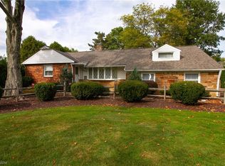 6689 Metro Park Dr, Mayfield Village, OH 44143