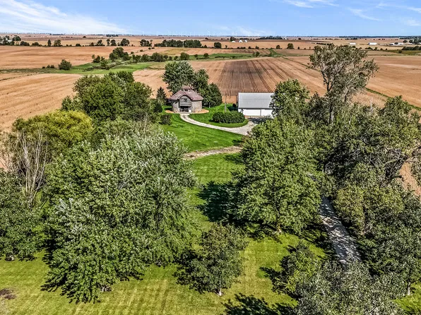 22345 E 3100 North Rd, Dwight, IL 60420
