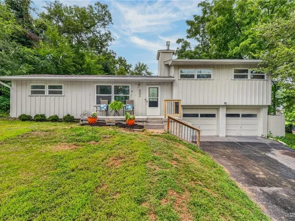 6922 NW 68th Ter, Kansas City, MO 64152