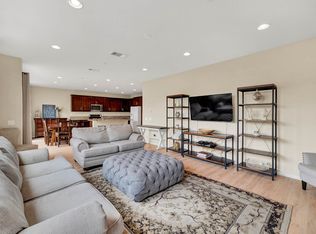 27289 Pascal Pl, Santa Clarita, CA 91350