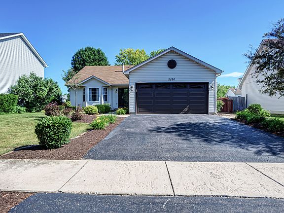 4th image of 2520 Silver Rock Dr
