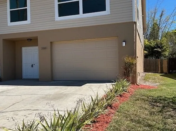 2005 McMullen Ave, Dunedin, FL 34698