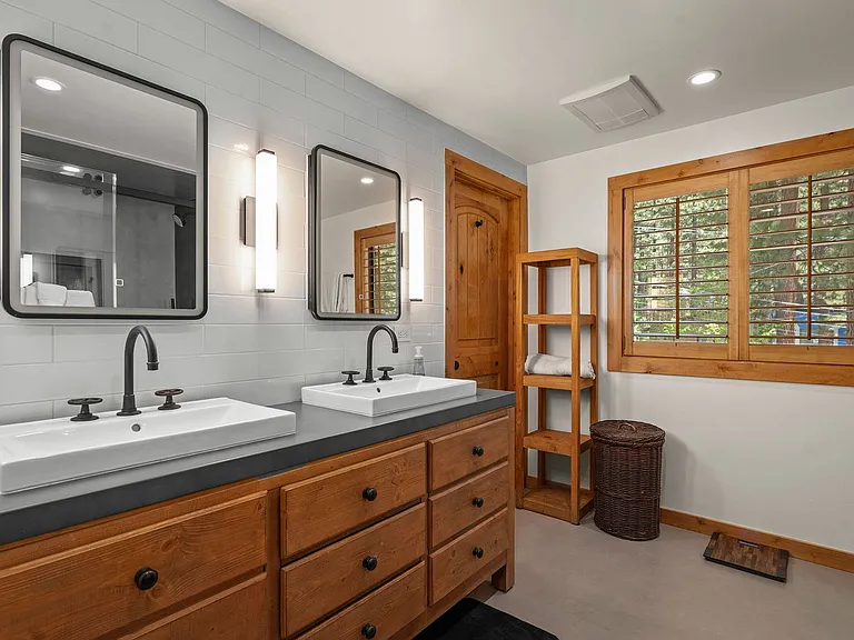 1091 Flume Rd — Photo 14