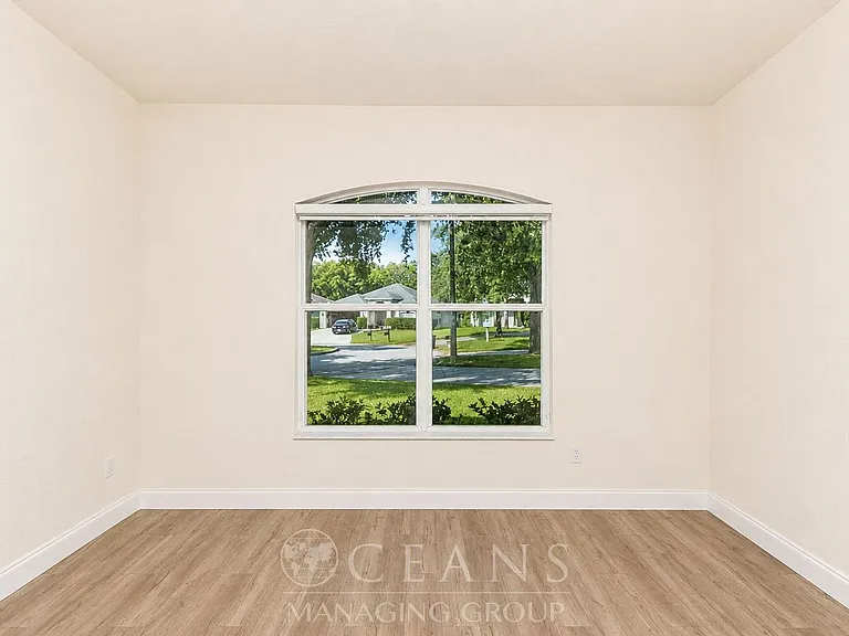 19 Old Port Cir — Photo 4