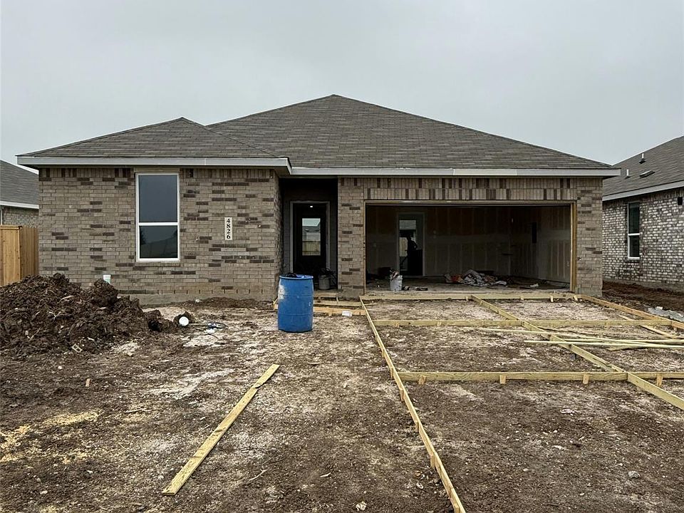 1st image of 4826 Summersweet Ln