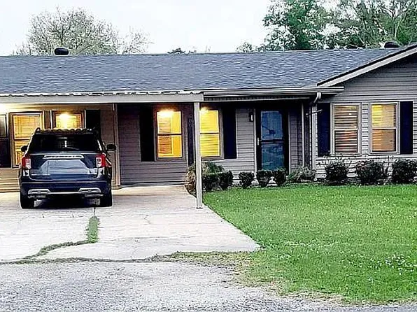 608 Clay St, Sulphur, LA 70665