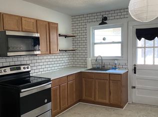 122 Walnut St #A, Jackson, TN 38301