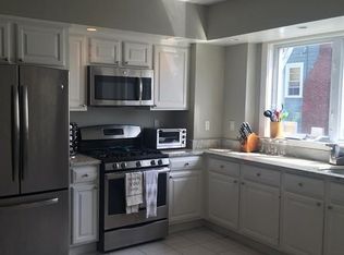 10 Chestnut St #3, Melrose, MA 02176