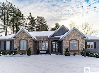 86 Nottingham Cir, Jamestown, NY 14701