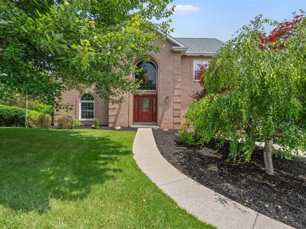 4019 Chelstead Way, Murrysville, PA 15668