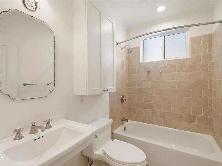 6224 Springvale Dr — Photo 9