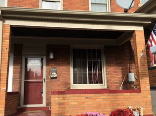 903 1/2 Deely St, Pittsburgh, PA 15217