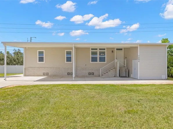 7004 AMERICANA DRIVE NE #136, ST PETERSBURG, FL 33702