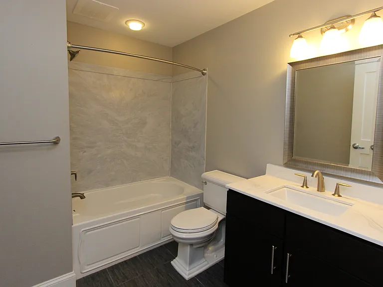770 Elmwood Ave — Photo 20