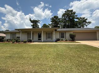505 Inlet Rd, Eufaula, AL 36027