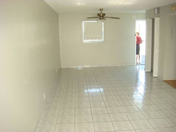 Living room & Dining Room