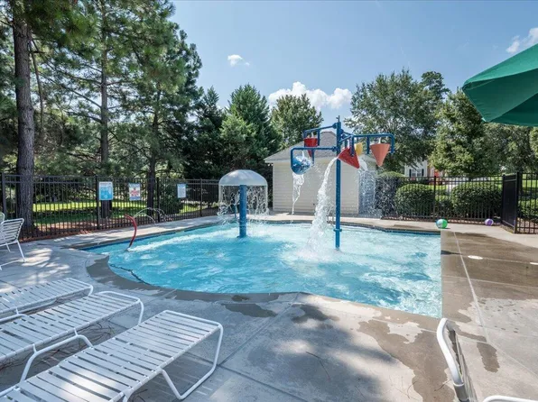237 Mickleson Ridge Dr, Raleigh, NC 27603
