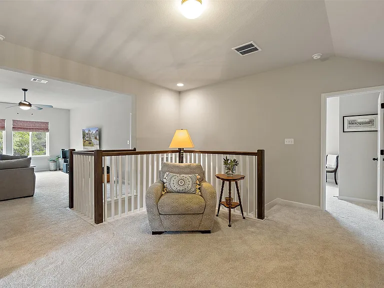 362 Dayridge Dr — Photo 34