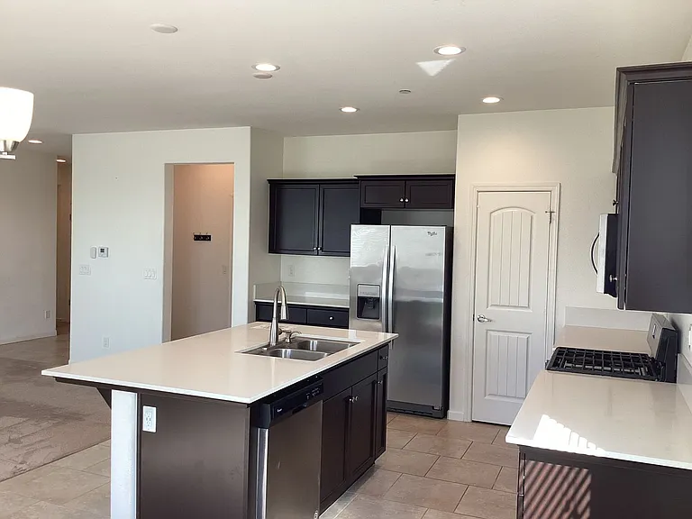 1397 Hoover Way — Photo 6
