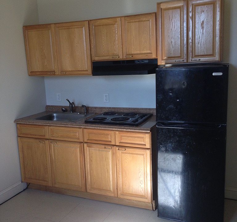 2nd image of 2929 N 22nd St