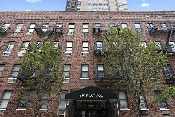 435 East 85th Street