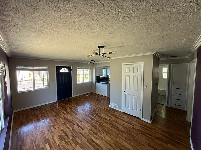 1293 S Main St — Photo 14