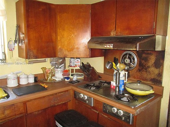 5th image of 19311 Gulfstream Rd