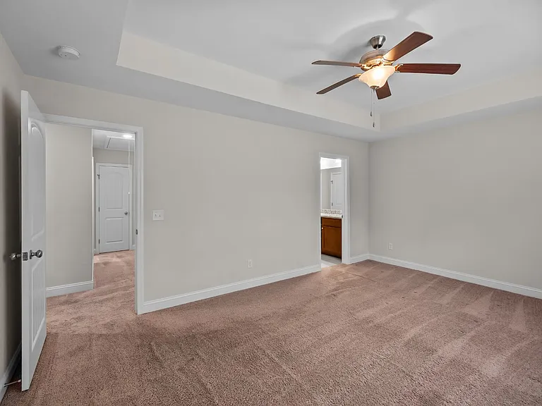 147 Ainsdale Dr — Photo 20