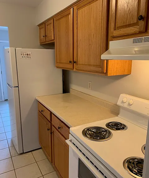 536 W Hopkins St #1 — Photo 6
