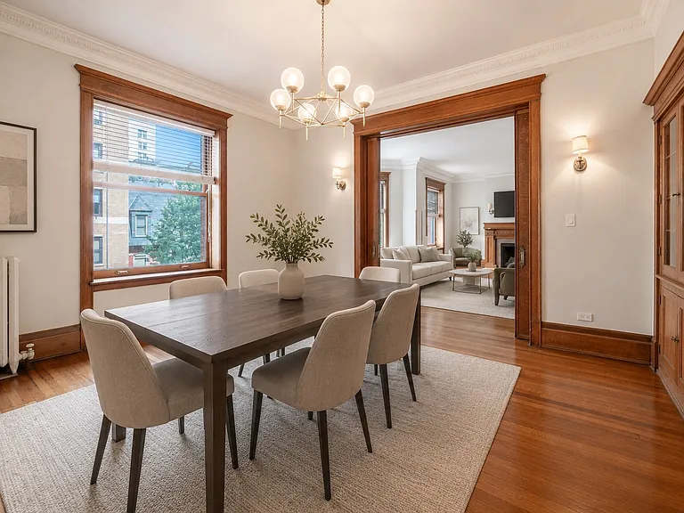 1210 N Astor St #3B — Photo 9