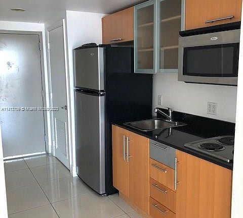 4th image of 1750 N Bayshore Dr APT 5008