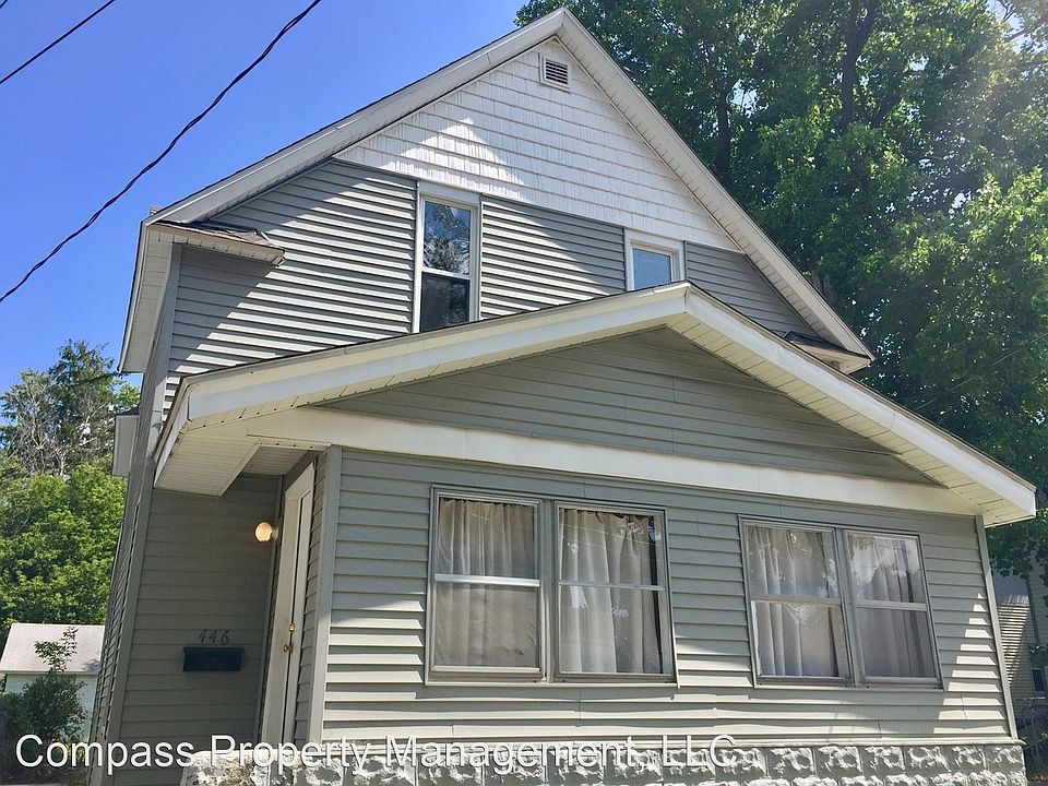 1st image of 446 Barth Ave SE