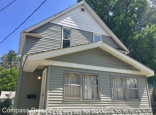 446 Barth Ave SE, Grand Rapids, MI 49506