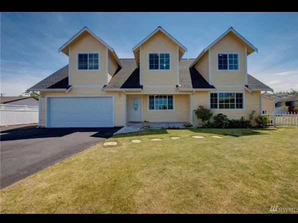 1605 25th St, Anacortes, WA 98221