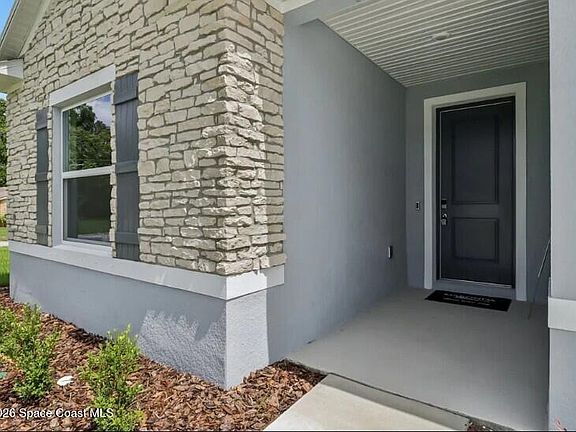 3rd image of 376 Navajo Ave