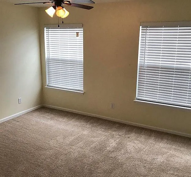 743 Coventry Ln #B7 — Photo 37