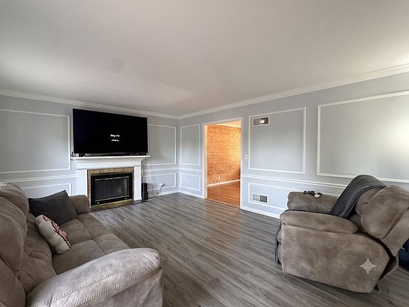 5th image of 4437 Richmond Rd