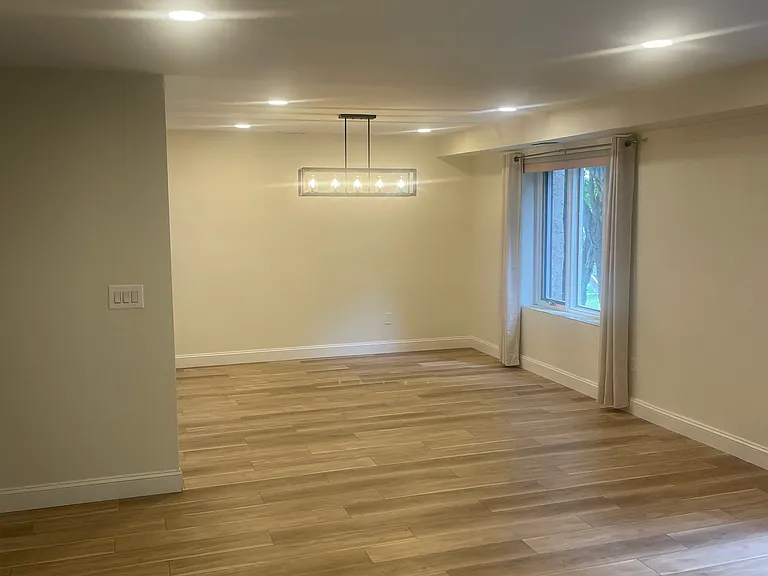 24 Golf Club Dr — Photo 9