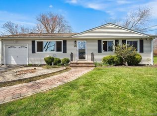 3453 Flanders Drive, Yorktown Heights, NY 10598
