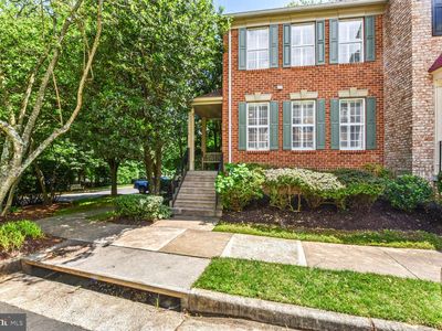 11431 Heritage Commons Way, Reston, VA, 20194