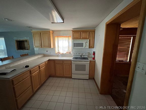 3rd image of 321 N Seminole Ave