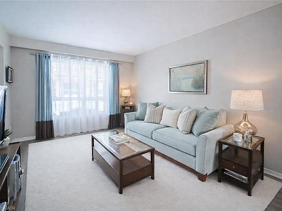 5th image of 5475 Lakeshore Rd #51