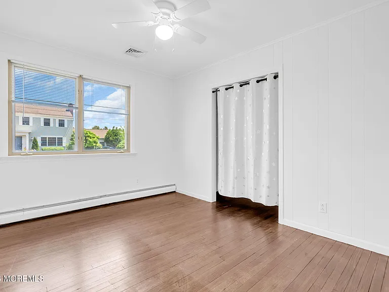10 Harbour Way — Photo 22