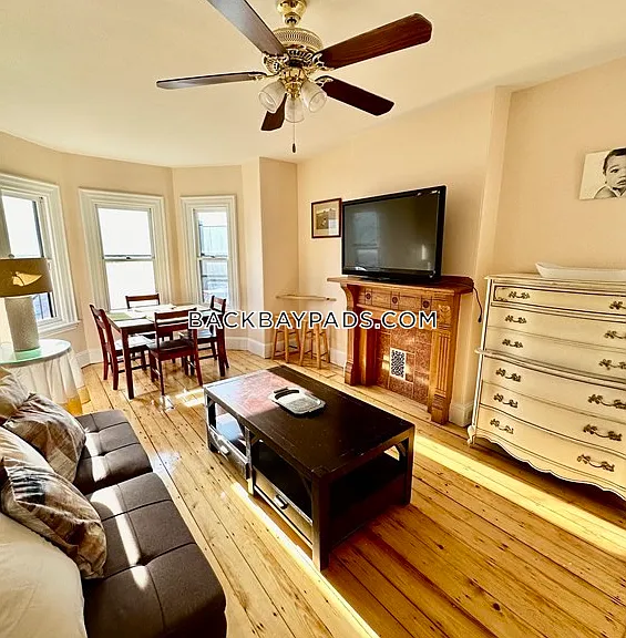 2 Durham St #PENTHOUSE — Photo 2