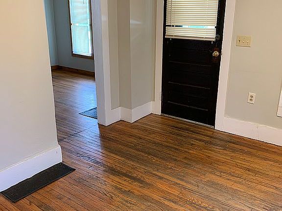 Hardwood floors throughout 