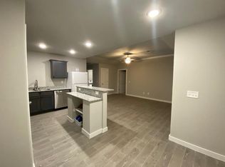 421 Red Robin St, Centerton, AR 72719