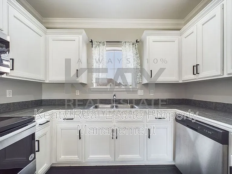 108 Cranberry Dr — Photo 9